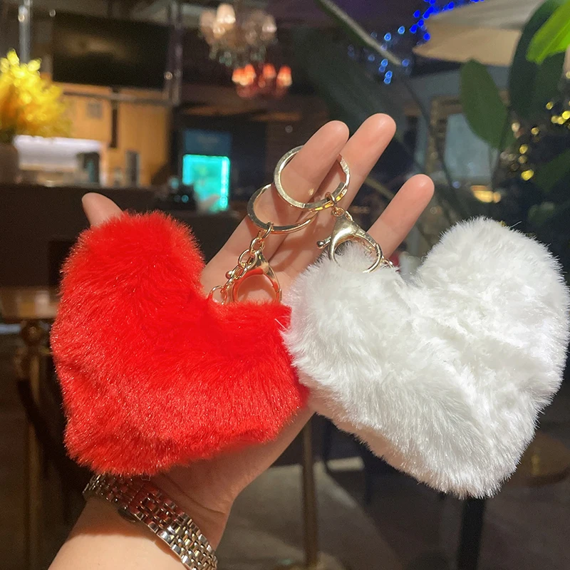 Adorabile peluche a forma di cuore portachiavi cuore cellulare ciondolo palla per capelli auto borsa da donna ciondolo decorazione regalo di san valentino ragazza