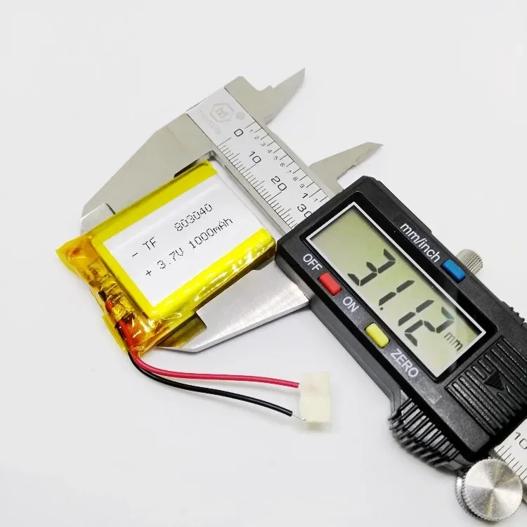 803040 маленьких пистолетов, карта большой емкости, акустическая батарея, литиевая батарея 3,7 В, 1000 мАч, зарядка звука Bluetooth.