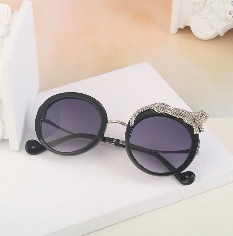 Übergroße Runde Sonnenbrille für Damen 2026 Luxusmarke Mode Kristall Leopardenkopf Sonnenbrillen Retro Anti-Blaulicht-Brillen – Detail 10