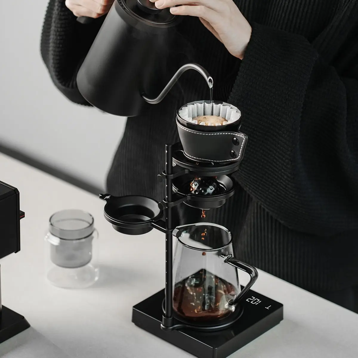 Meteorite Dripper Aluminum Pour over Coffee Maker Coffee Dripper for 1-2 Cups Leather Cover Fit Cake Filter Paper