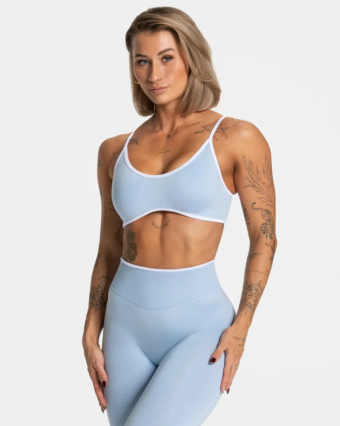 Nahtloser Damen-Sport-BH mit Farbblockdesign, Outdoor-Fitness-Kurztop, sexy rückenfreier Strick-BH mit Brustpolster und Trägern für den Sommer – Detail 8