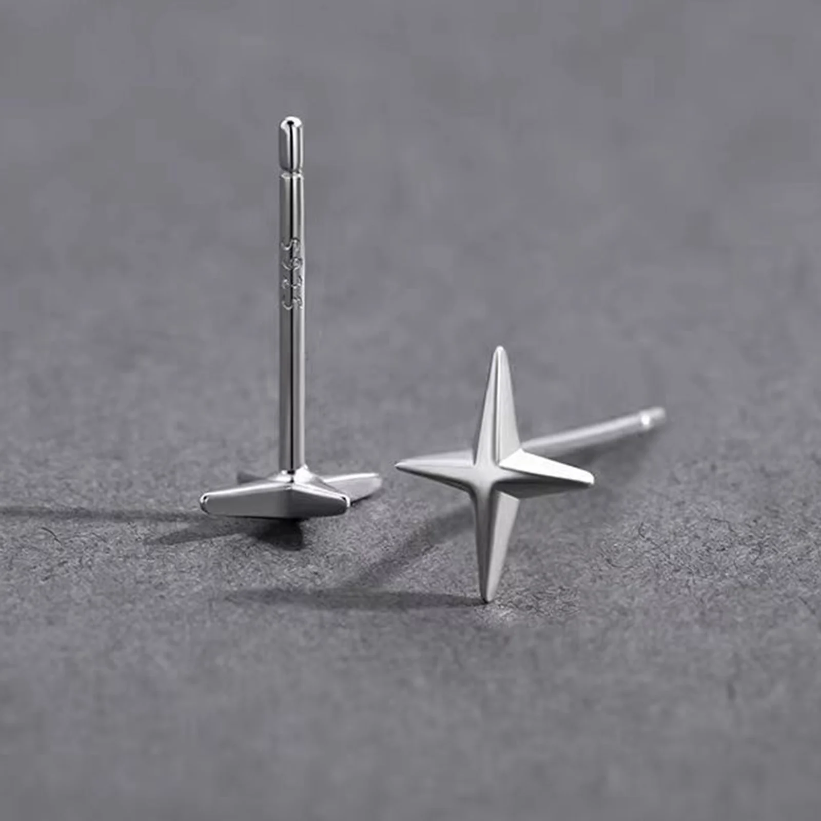 Vnox Four Point Star Earrings, Never Fade Anti Allergy Stainless Steel Unisex Stud Earrings, Women Men Cross Earrings Jewelry