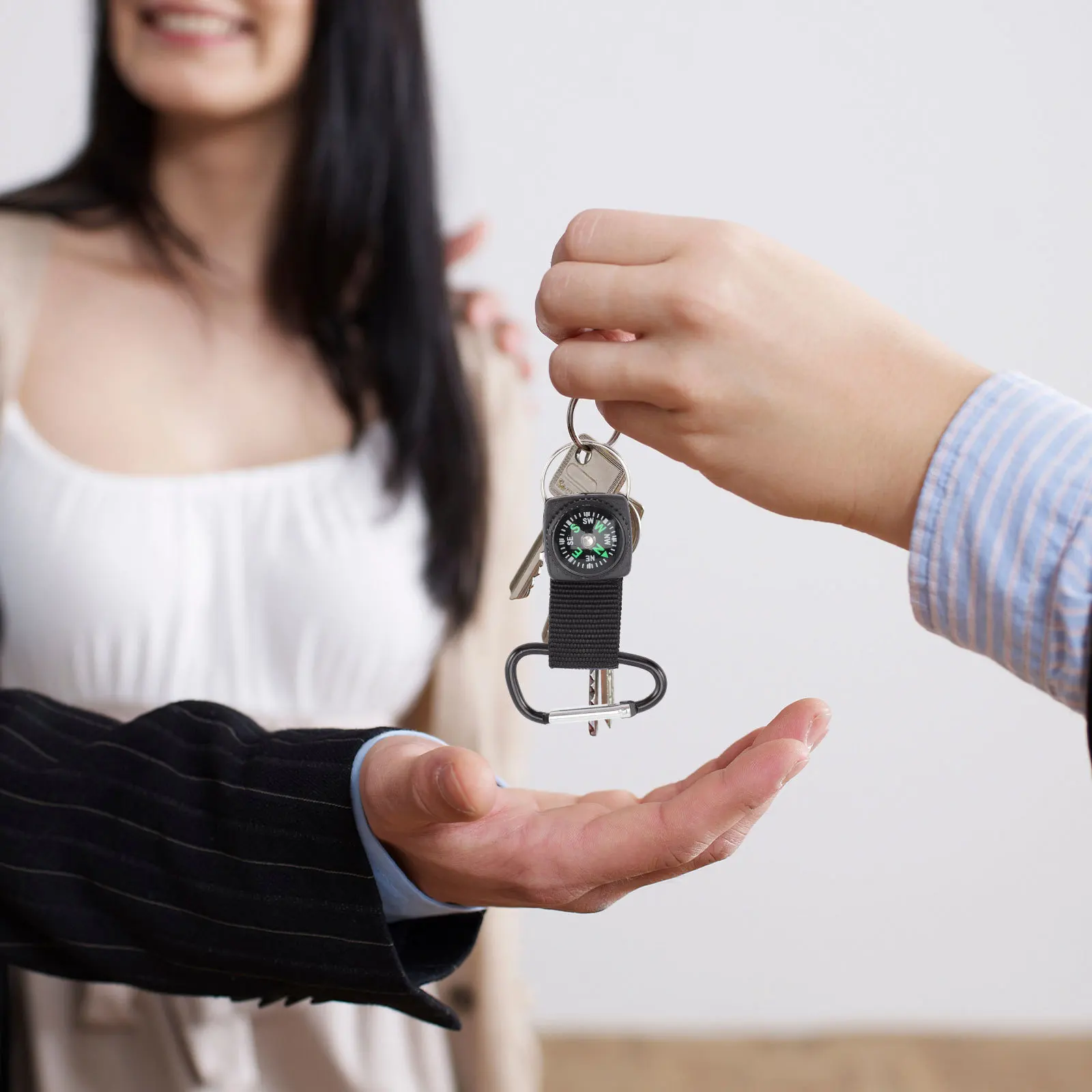 18pcs Keychain Compass Reusable Lightweight Durable Camping Adventure Party Favors For Bulk Keychains Outdoor