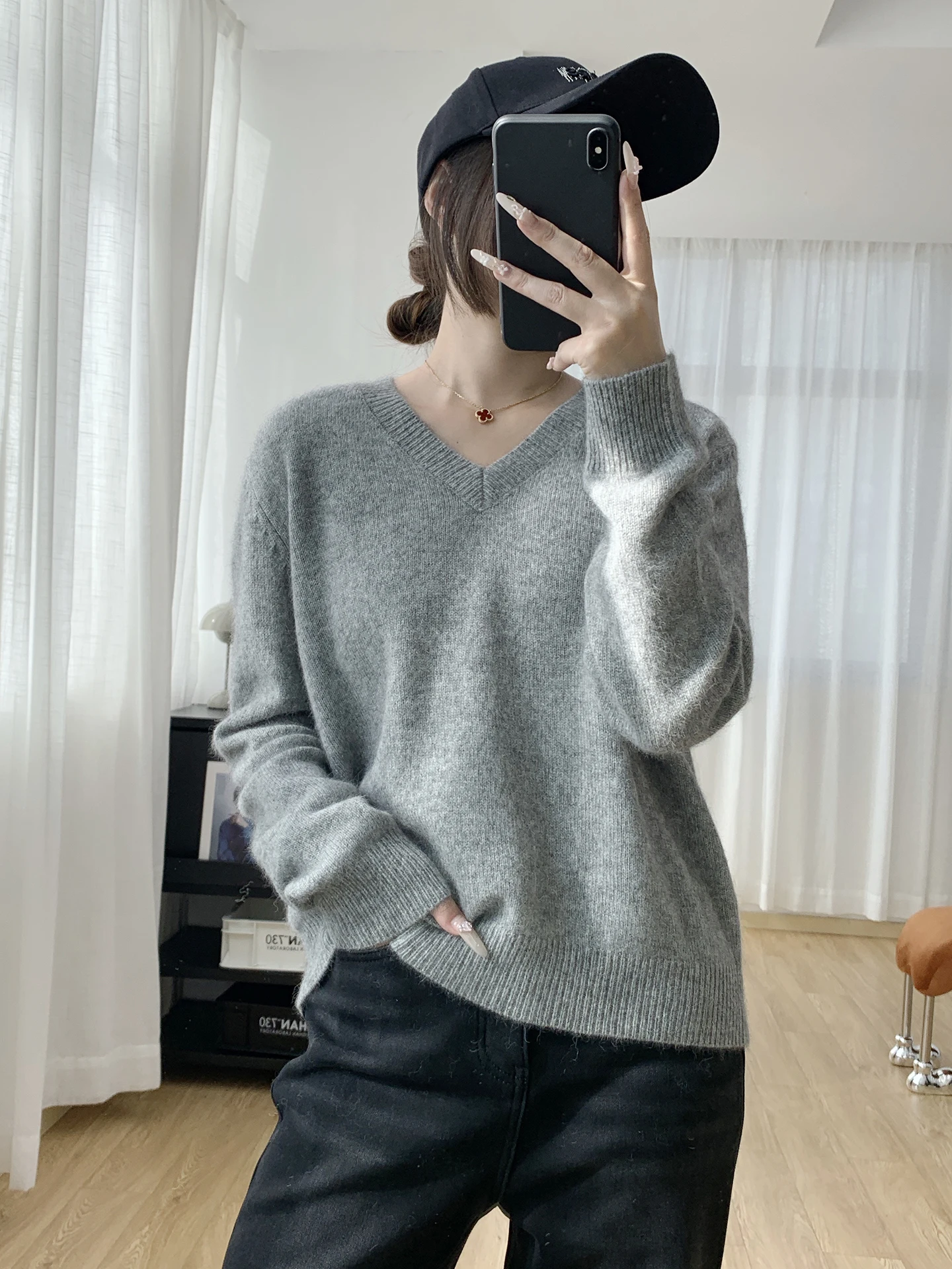 

Женский вязаный свитер с V-образным вырезом, длинный, из смесовой шерсти, теплый, пуловер, топ, осень-зима, новинка, мягкий, уютный, базовый слой...