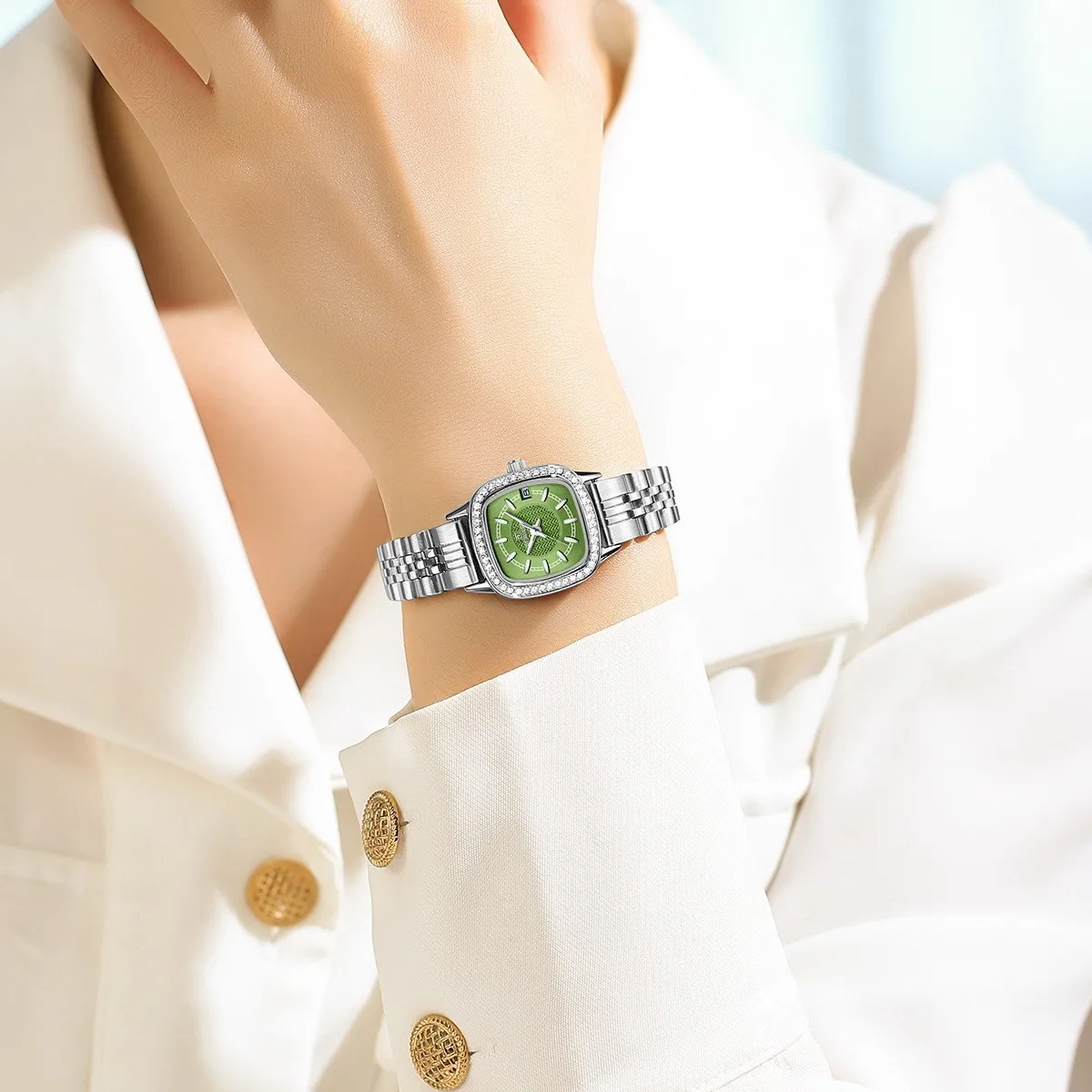 الراقية هدايا عادية رائعة المرأة مرصعة بالألماس مقاوم للماء فراشة مشبك التقويم ساعة نسائية