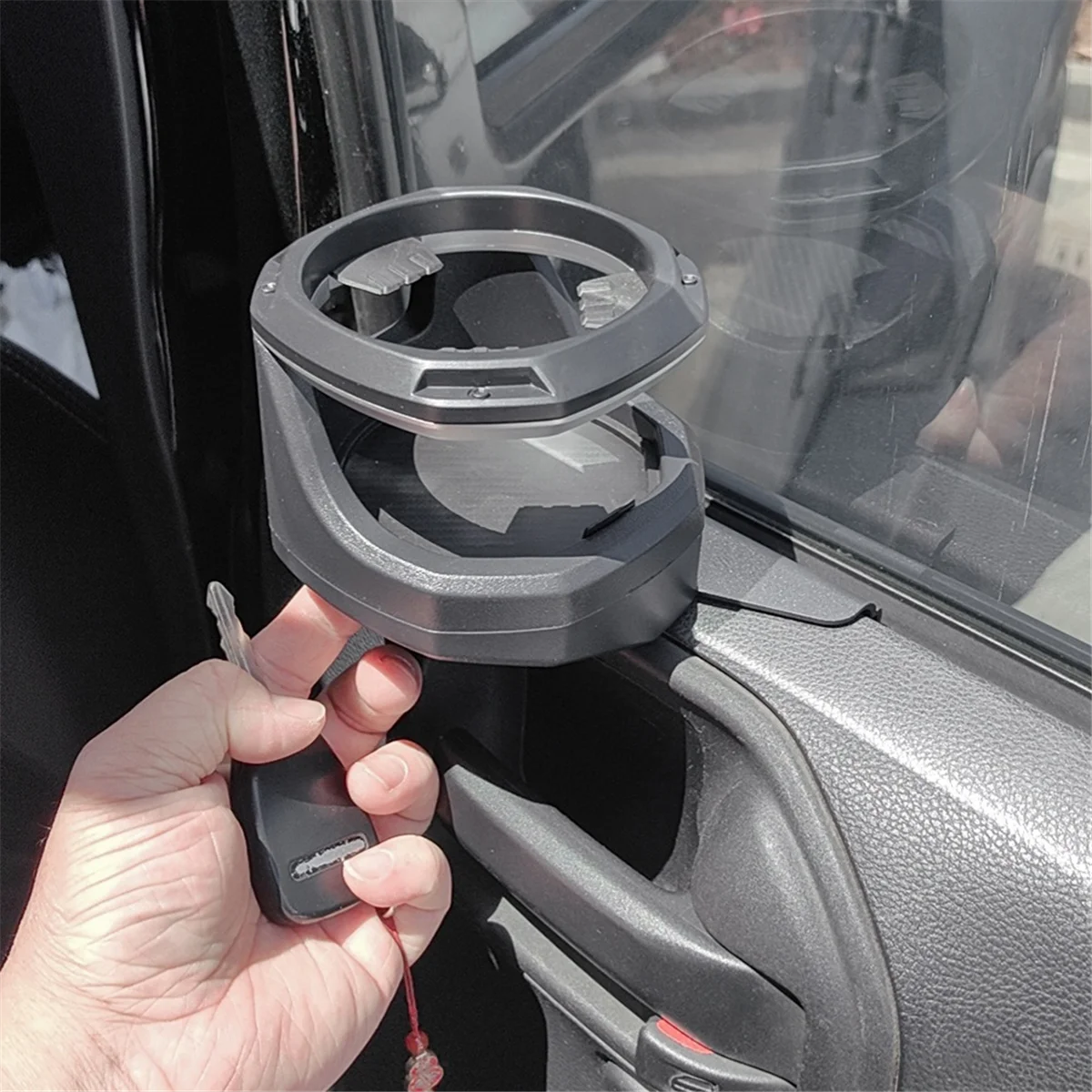 

Подставка для бутылки с водой для Jeep Wrangler JL 4 Door JT Gladiator 2007-2017