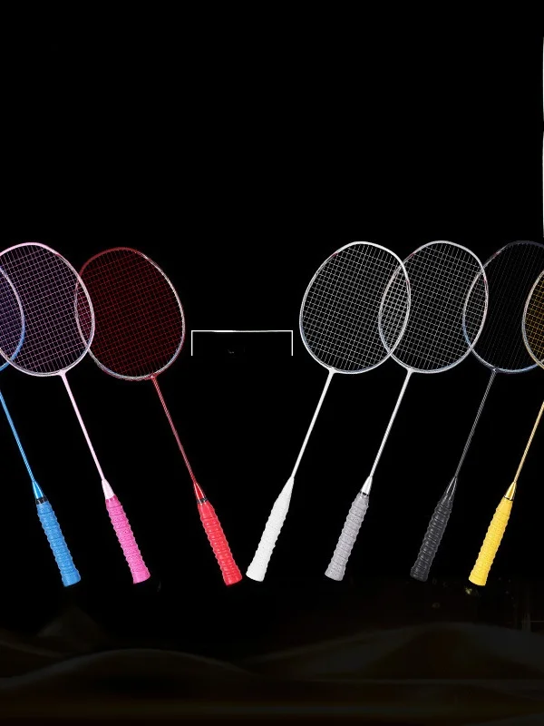 racchetta-da-badminton-in-fibra-di-carbonio-ultra-leggera-tipo-offensivo-racchetta-singola-resistente-per-uso-domestico-accessori-per-appassionati-di-sport-e-fitness