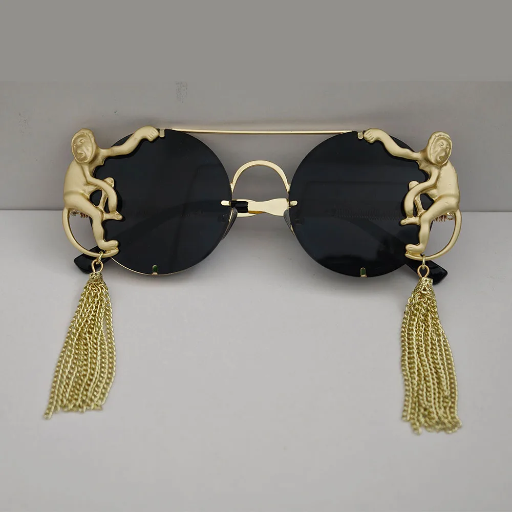 Vintage Monkey Decor Sunglasses Women Gold Metal Chain Tassel Pendant Round Glasses Party Cosplay Costume Eyewear Hallowee Prop