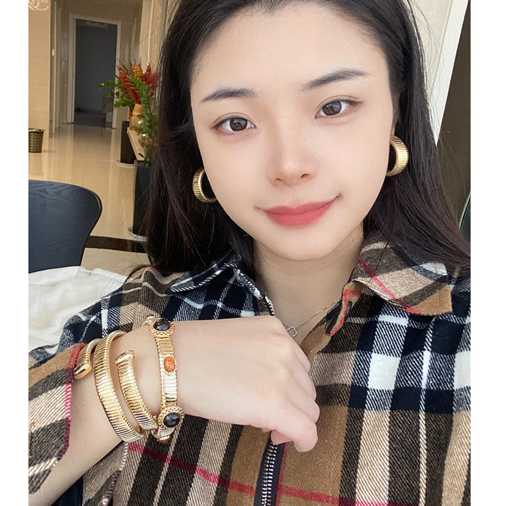 NeeFuWoFu 10mm Spring chain Bracelet plating gold Copper Natural Stone Bracelets Bohemia de Madera Pulseira Estrela Elasticity