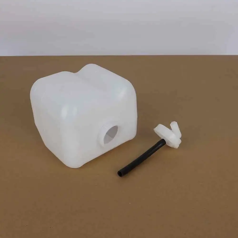 

Резервуар для воды конденсатора радиатора в сборе для Pajero Montero II 2nd 1990-2004 V32 V43 V44 V45 V46 4D56 4M40 L200 MB 605260 МБ 598036