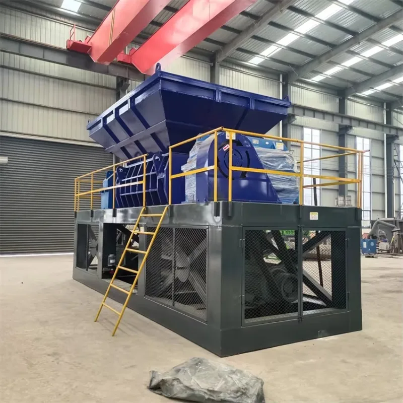 New Double-axis Metal Car Frame Shredder  Paint Bucket Tire Shredder   Domestic Waste Shredder