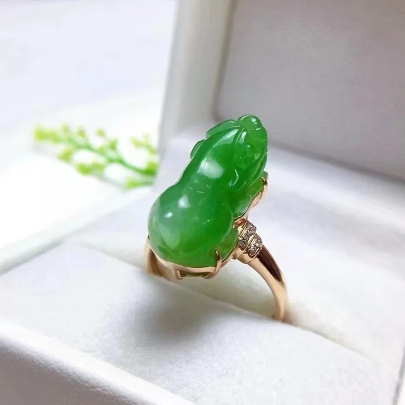 Factory source: 18k gold inlaid with natural Hetian jade, apple green, pixiu ring, women's white ice jade ring, men's model