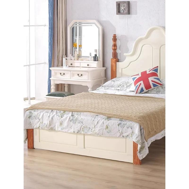 

Pure solid wood American mini small apartment with lamp ins wind Internet celebrity dresser, log small dressing table