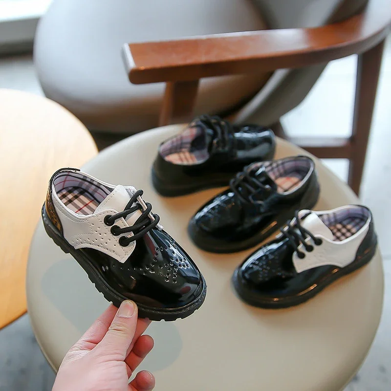 Boys Girls Fashion Leather Shoes 2025 Children New Style Oxfords Kids Flats for Baby School Party Formal Wedding Leather Shoes