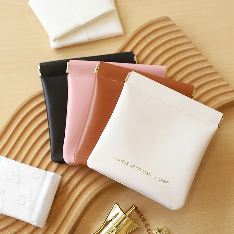Waterproof lipstick storage bag, portable travel pouch, makeup touch-up bag, handy carry bag, self-closing storage bag