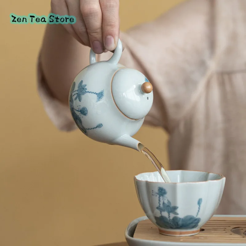 Hand-painted Lotus Teapot Kung Fu Tea Set Literati Teapot Ball Hole Filter Ceramic Pot Pear-shaped Pot Trumpet Underglaze Color