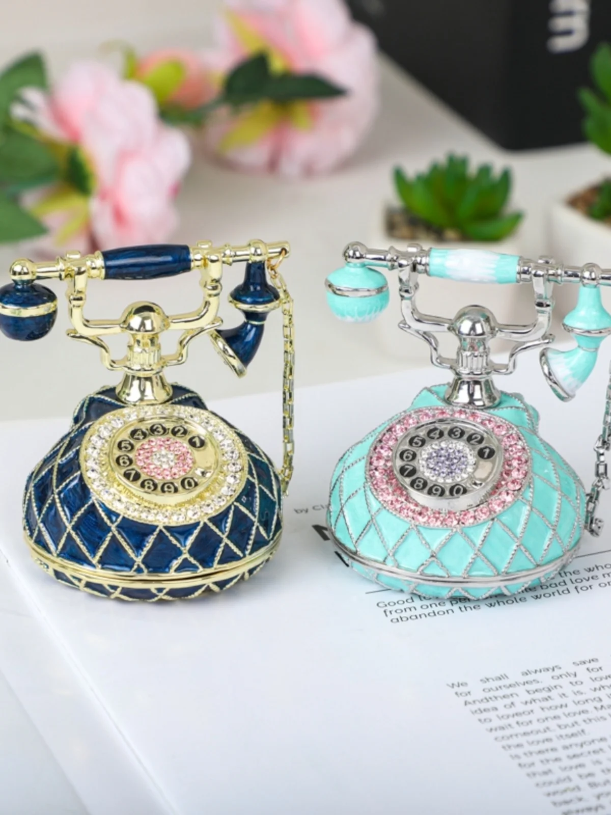 Enamel craft gift, European style telephone jewelry box, light luxury home decoration