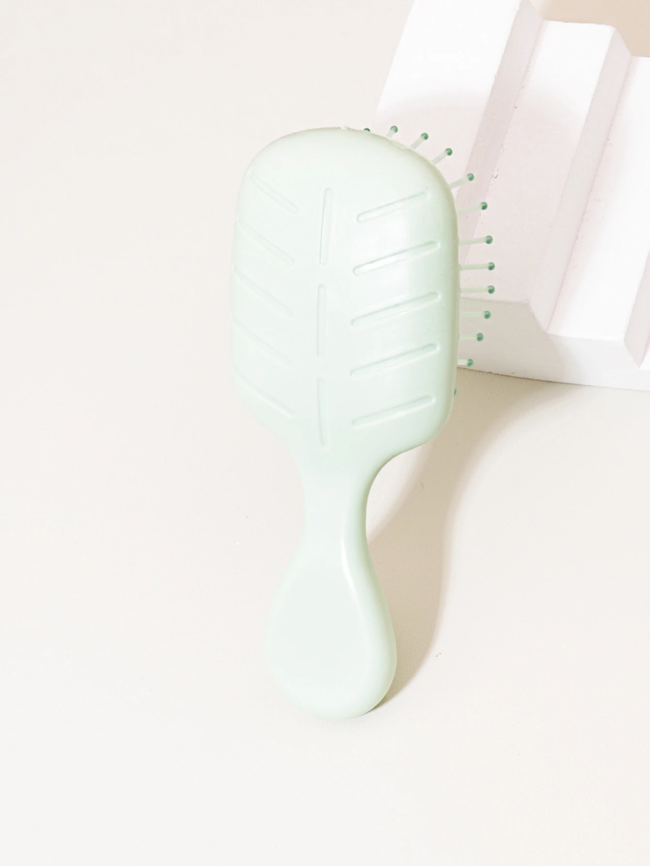 1pc Air Cushion Comb Mini Portable Lovely Massage Cartoon Comb Straight Hair Comb Hairdressing Tool, Special for Real Hair Wigs