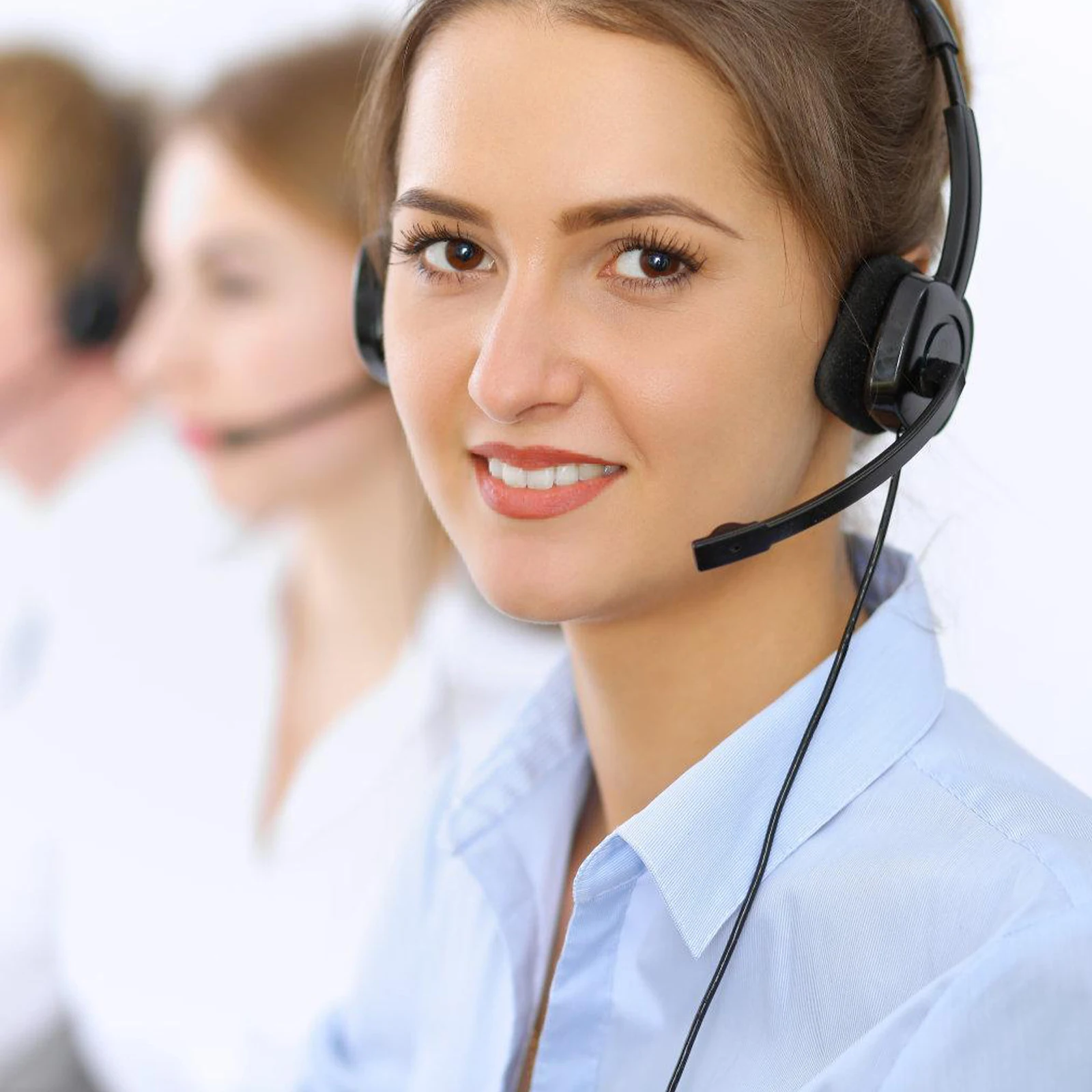 

20Pcs Standard Handheld Microphone Cover Sponge Windscreen Replacement for Mic Noise Reduction Live Performance Studio Audio