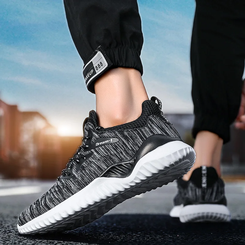 2025 männer Atmungsaktive Mesh Turnschuhe Hohe Qualität Weiß Mode Gym Lässig Leichte Wanderschuhe Paar