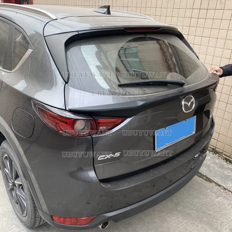 

do Mazda CX-5 CX5 2017 2018 2019 2020-2023 Tylny środkowy spojler Skrzydło z włókna węglowego Skrzydło wargi bagażnika Czarny biały Spoiler Stylizacja samochodu