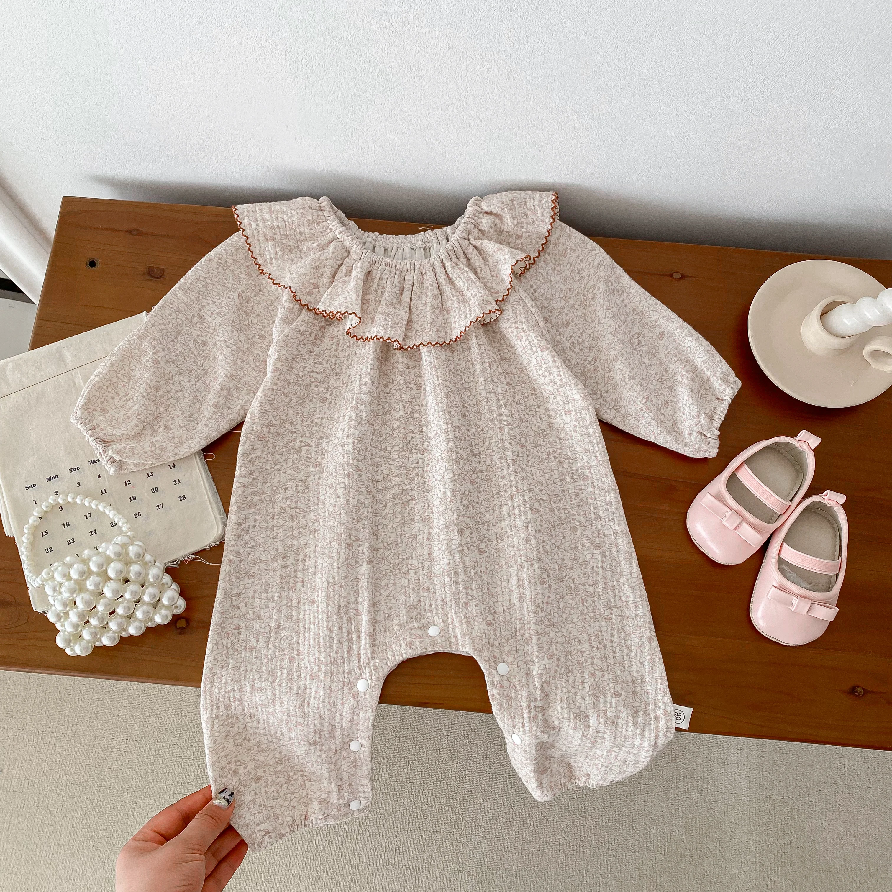 Korean Style Newborn Bodysuit Baby Girls Chiffon Fabric Long Sleeves Frilled Collar Floral Prints Infant Romper 0-2yrs