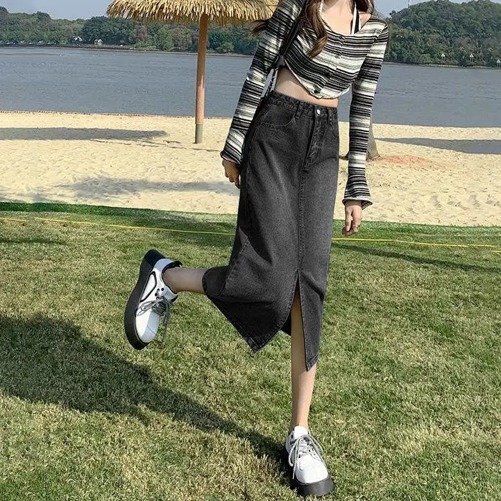 

Джинсовая юбка-миди с высокой талией, винтажная юбка трапециевидной формы с разрезом в Гонконге, универсальная облегающая юбка, женская мода, лето 2023,