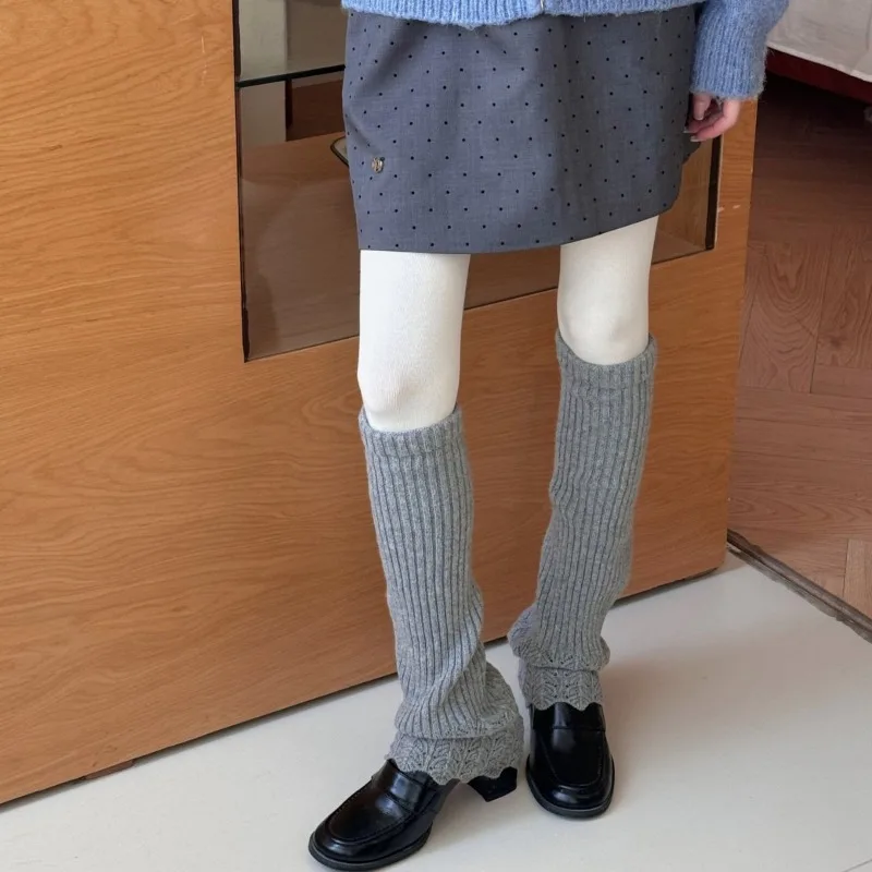 Einfarbige gestrickte Beinschützer für Damen, weiche Damen-Schuhüberzüge, atmungsaktive und dicke Damenstiefel, gestapelte Socken, Fußwärme