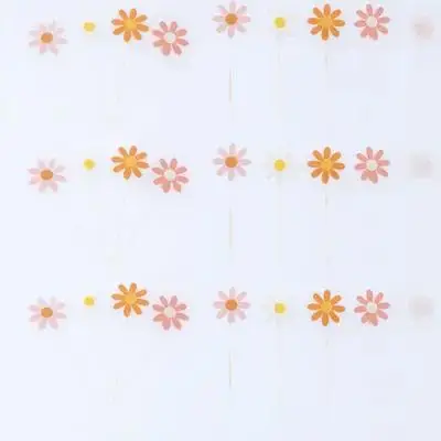 

40Pcs Daisy Cake Decorative Picks Creative Flower Toppers for Birthday Wedding Party Cupcake Floral Dessert Presentation