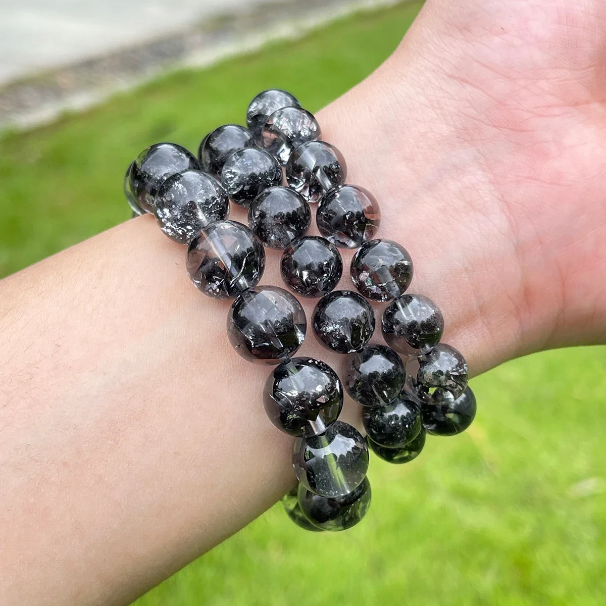 Veredeltes Schwarzes Herkimer-Diamant-Perlenarmband, Kristallschmuck, Modisches Handgefertigtes Naturstein-Geschenk für Damen und Herren, Accessoires – Detail 2