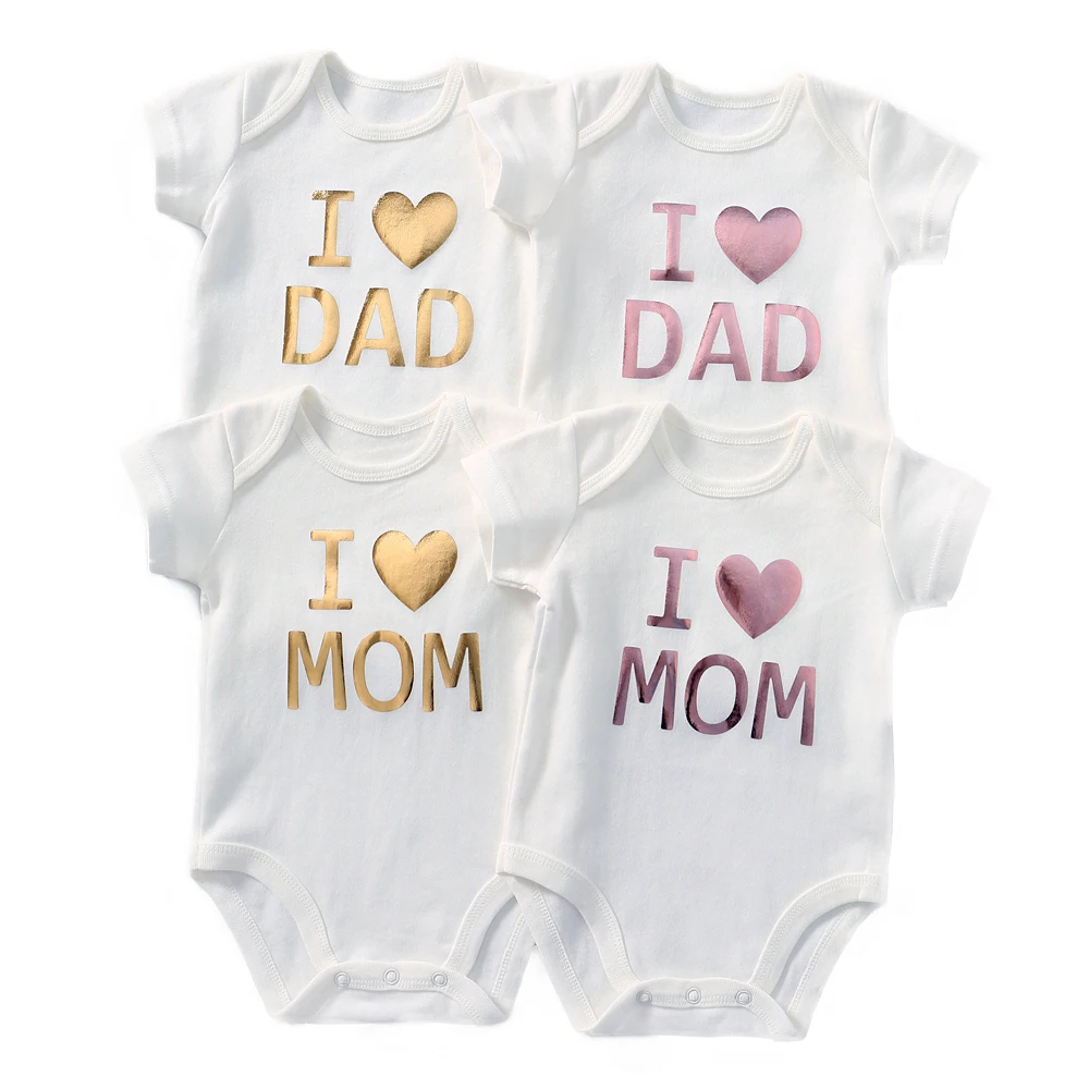 

Baby Bodysuits MOM DAD Design Baby Clothing Boys Girls Rompers Gift White Soft Fabric Clothes For Summer 3M-24M Size Wholesale