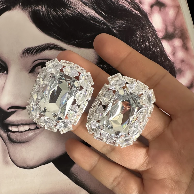 أقراط نسائية كبيرة لامعة بمشبك مربع لإكسسوارات مجوهرات الحفلات