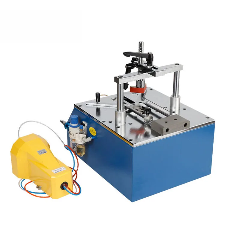 Bench-Top Type Picture Frame Underpinner 0.6-0.8 MPa Working Pressure Desktop Pneumatic Nail Angle Machine