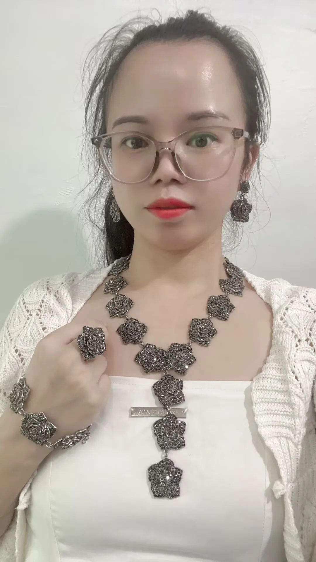 Retro Gunmetal Marcasite Rose Flower Jewelry Set Crystal Y Shaped Necklace Drop Earrings Ring Bracelet Women Wedding Party Gift