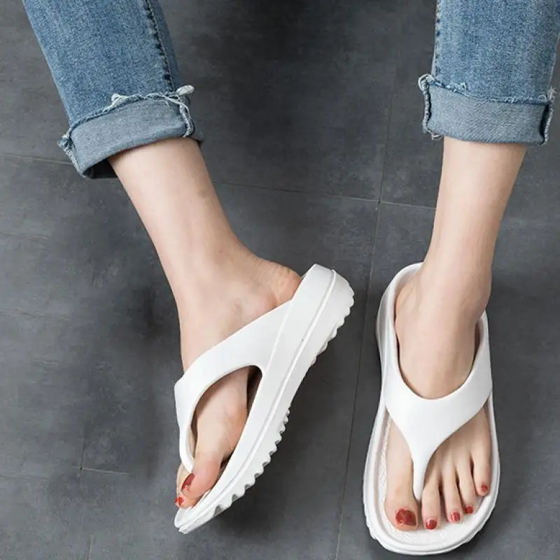 Women\'s Fashion Wedges Non-Slip Flip Flops New Summer Couples Home Comfort Soft Sole Slipper Woman Eva Beach plus size clip toe