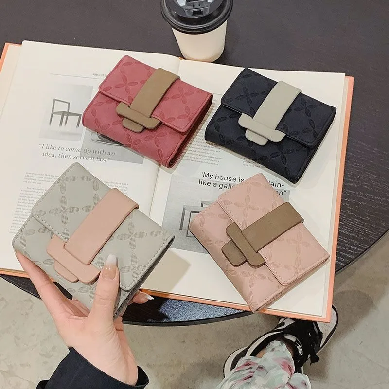 

2024 New Women Fashion Leather Bifold Short Wallets Female Luxury Designer Small Purse Zipper Card Holder Coin Pockets