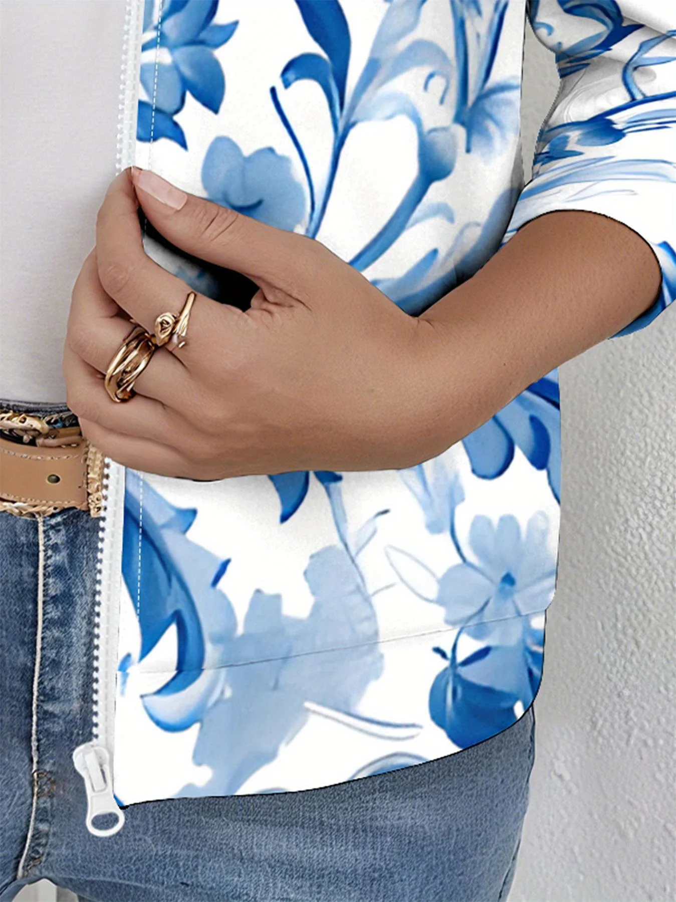 여성용 플로럴 프린트 재킷, 블루 화이트 플라워 디자인, 스트레치 폴리에스터 혼방, 긴 소매 지퍼업 캐주얼 스타일