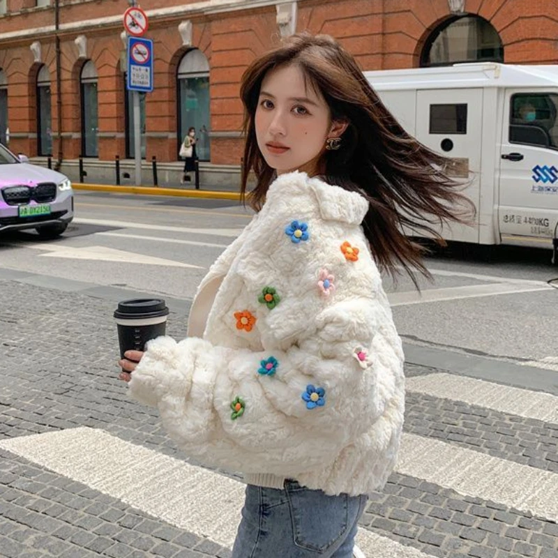 2024 Winter New Women Fashion Small Flower Lamb Wool Coat Female Elegant Short Imitation Fur Outcoat Casual Versatile Outerwear