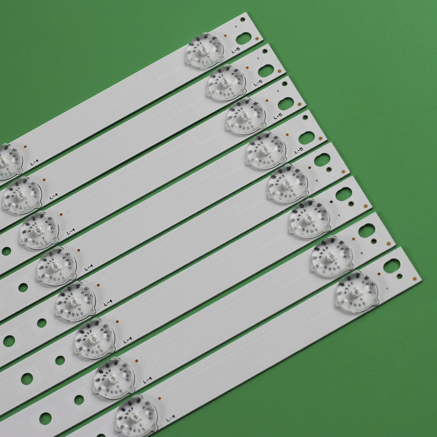 Taśma LED 5LED dla JS-D-JP5020-A51EC JS-D-JP5020-B51EC E50F2000 MCPCB D50-F2000 LED50FHDS MS-L0967-R MS-L0967-L R72-50D04-017-13