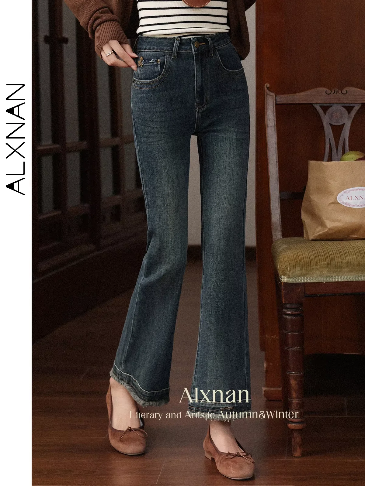 

ALXNAN Women's Flared Jeans Blue Vintage High-waist Cotton Baggy Pants 2025 Autumn New Casual Elegant Raw Edge Trousers L56732