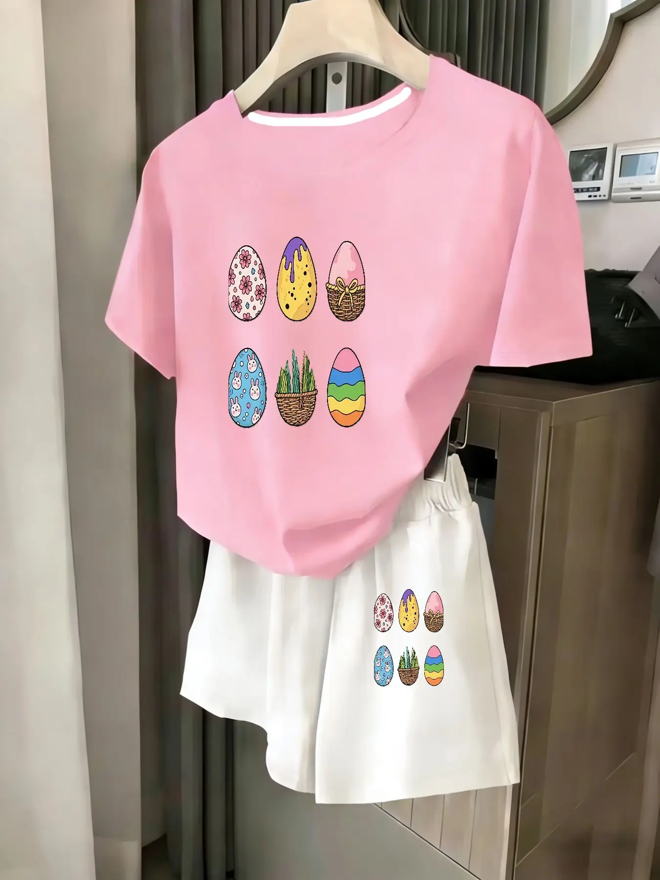 

Ladies 2-Piece Set Summer Beach Vacation Casual round Neck Short Sleeve Random Print T-Shirt Elastic Waist Shorts Suit Comfortab