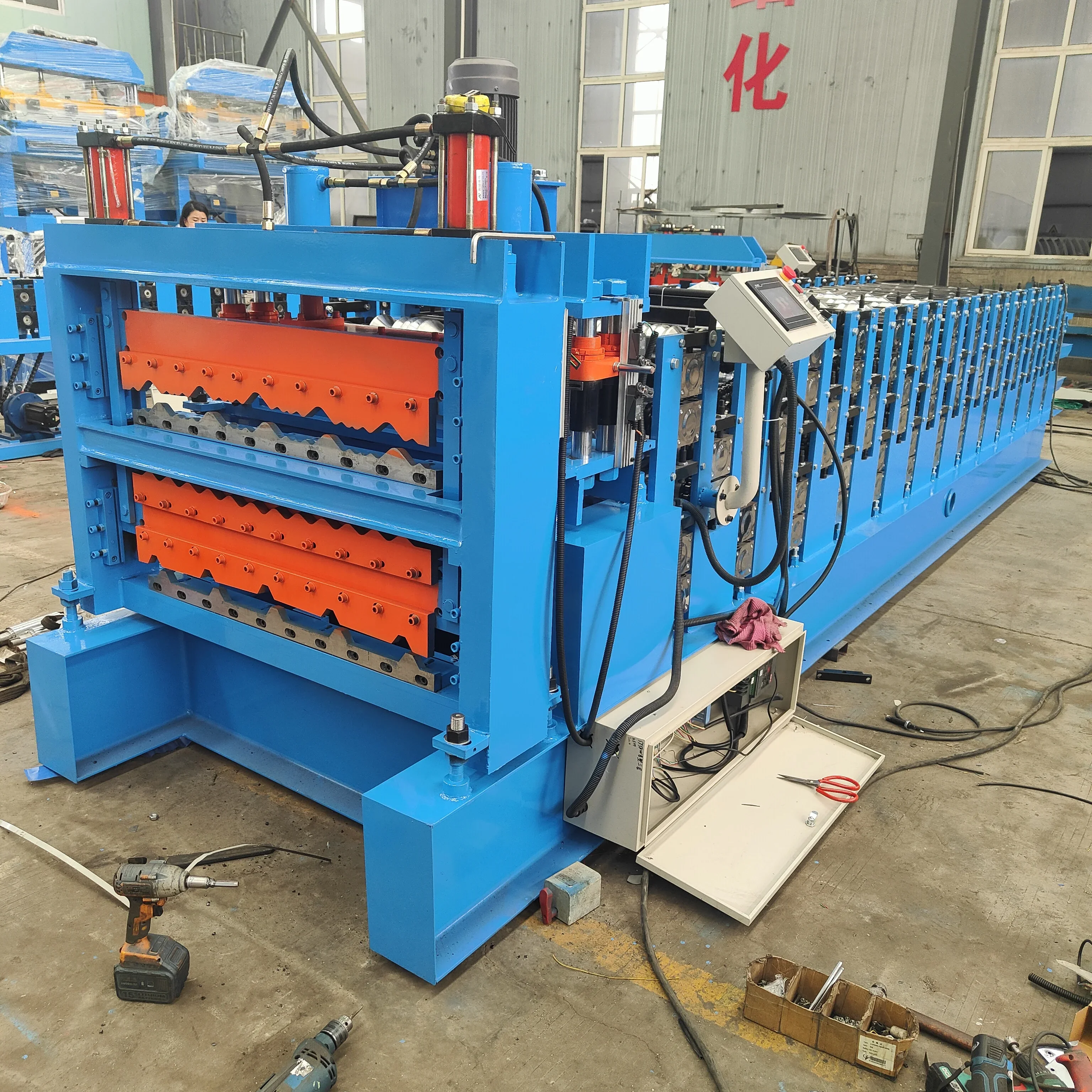 High Quality 3 Different Designs Roof Panel Making Machine Roof Steel Three Layer Roofing Sheet Roll Forming Machine