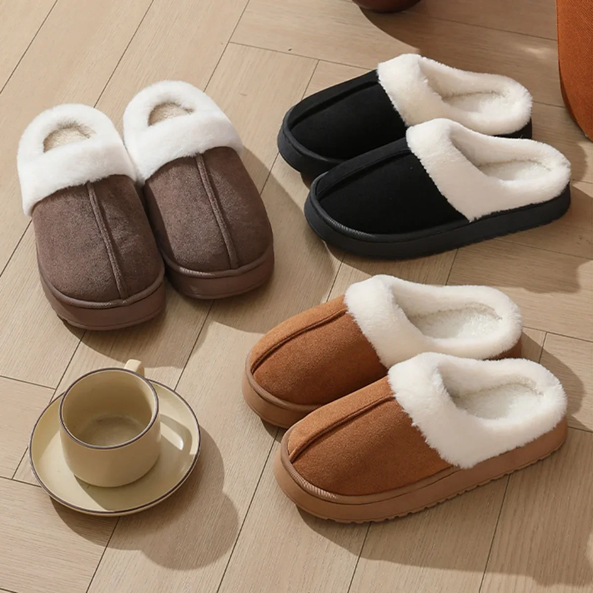 Women's Plush Slippers Winter Outdoor Thick Sole Non-slip Fur Flip Flops With Fur Collar Warm Unisex House Shoes For Home Use