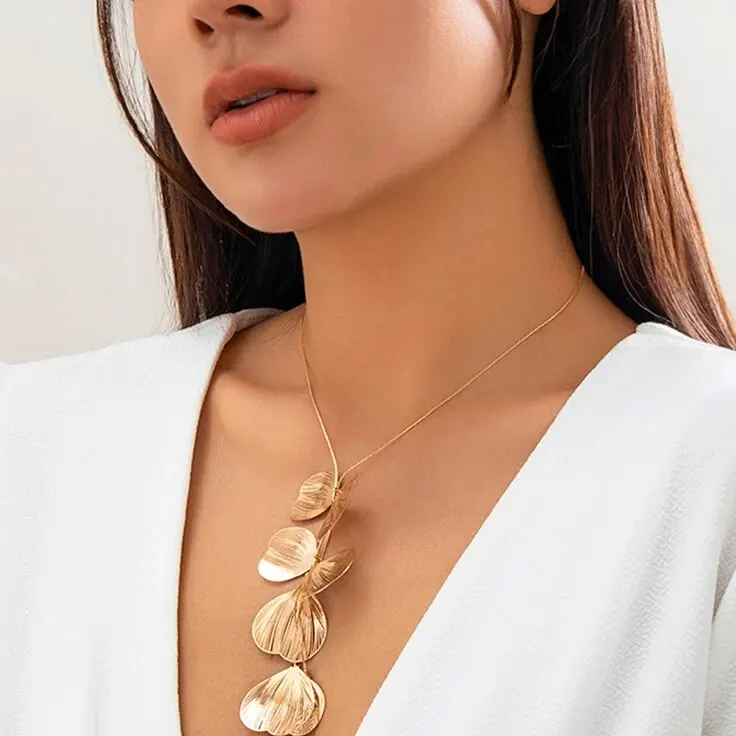 Vintage Gold Color Leaf Copper Wire Long Tassel Collar Chest Chain Necklace for Women Punk Party Choker Necklace Jewelry Gift image 3