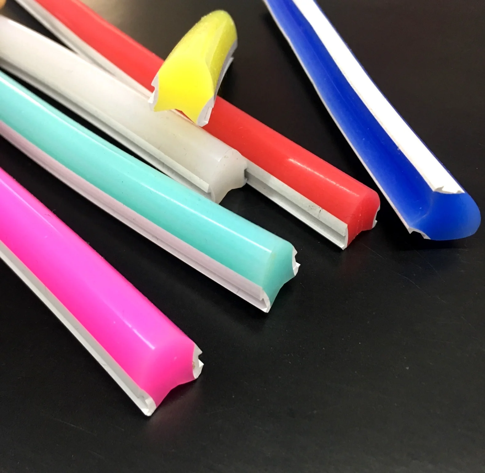 2024 New Silicone Neon Strip Separation Neon Strip Waterproof IP67 8MM 6MM 10MM Neon Sign Making