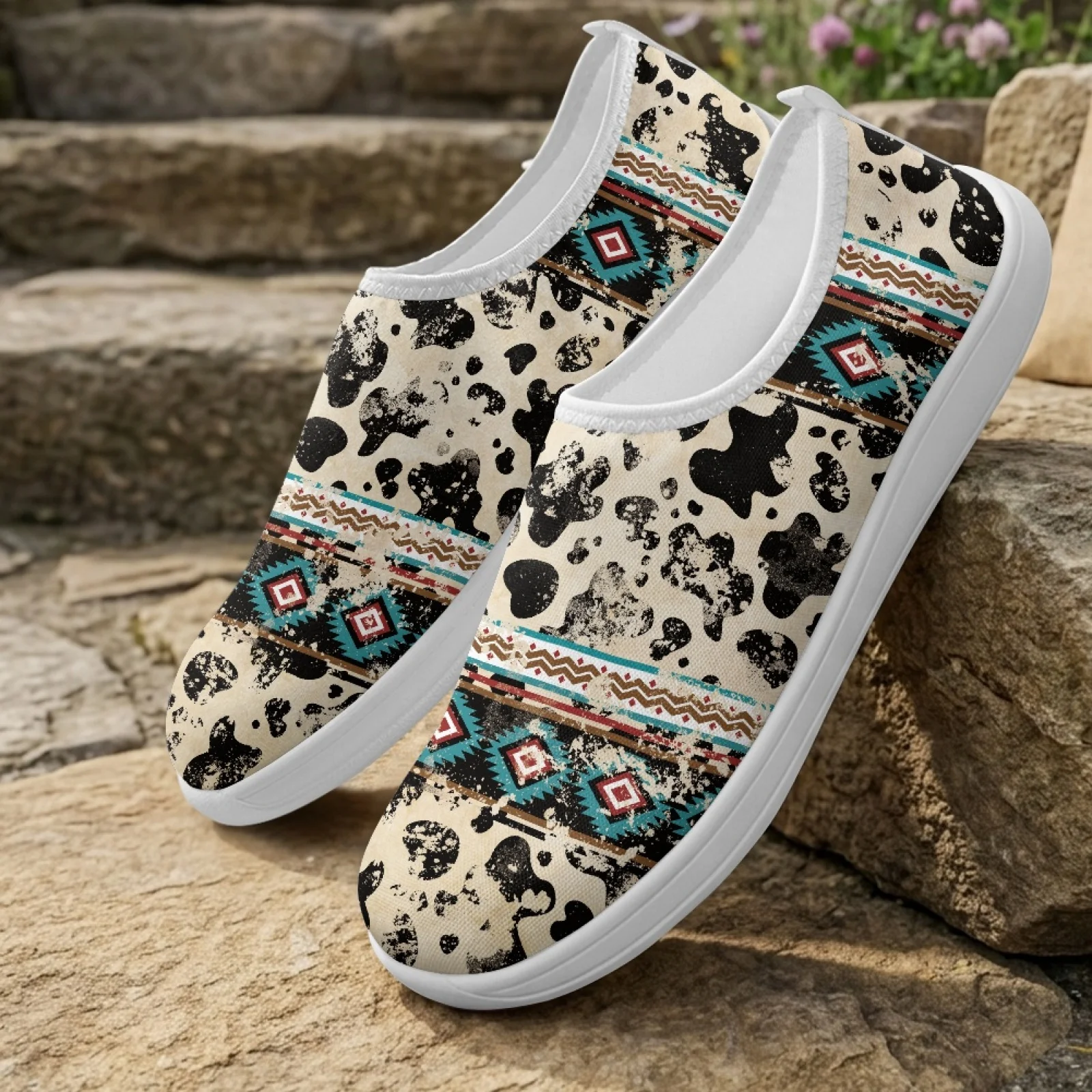 XIXIRIMIDO Wonmen Slip-on Wide-toed Shoe Nurse Shoes Men's Sneakers and Casual Shoes Zapatillas de Mujer Tenis Feminino Aztec