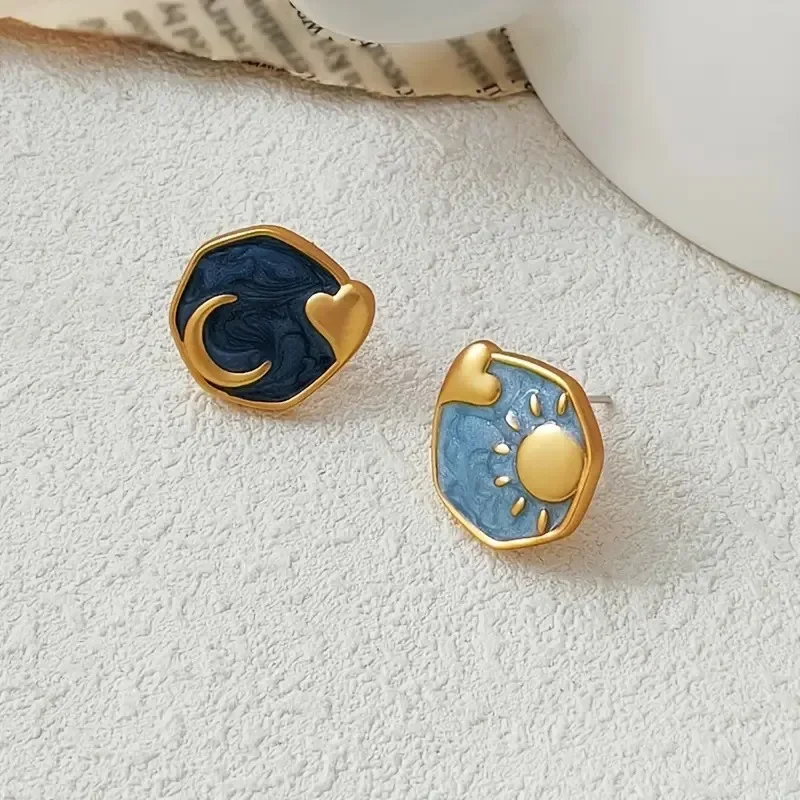 

New Cross-Border Sun Moon Love Heart Round Drip Oil Stud Earrings, Fashion Luxury Elegant Earrings for Women