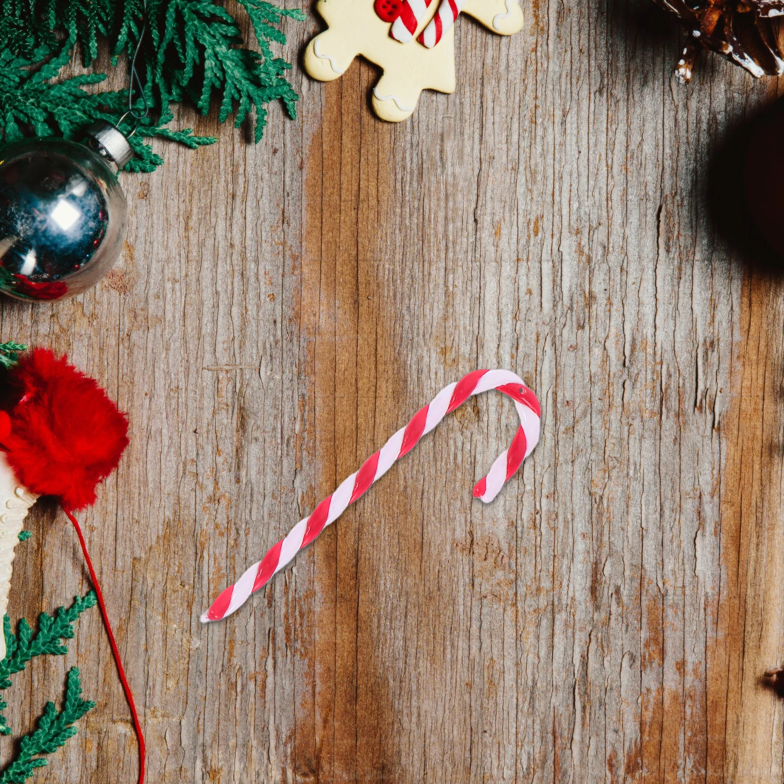 

10Pcs Realistic Cane Shaped Ornaments Fake Cane Pendants for Holiday Party Tree Hanging Decorations Festival Supplies