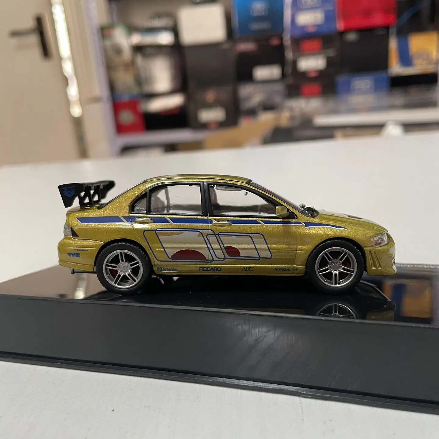 ixo-modellino-auto-in-scala-1-43-mitsubishi-lancer-evo-vii-in-metallo-pressofuso-auto-classiche-nostalgiche-regalo-per-adulti-souvenir-esposizione-statica