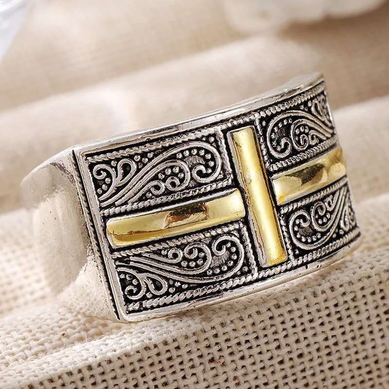 Ladies' Fashion Vintage Wide Ring Carving Cross Partition Design Silver Plated Ring Exotic Style Jewelry Casual Accessory